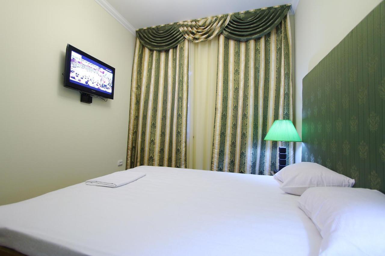 Boomerang Business Hotel Oldenburg Bagian luar foto