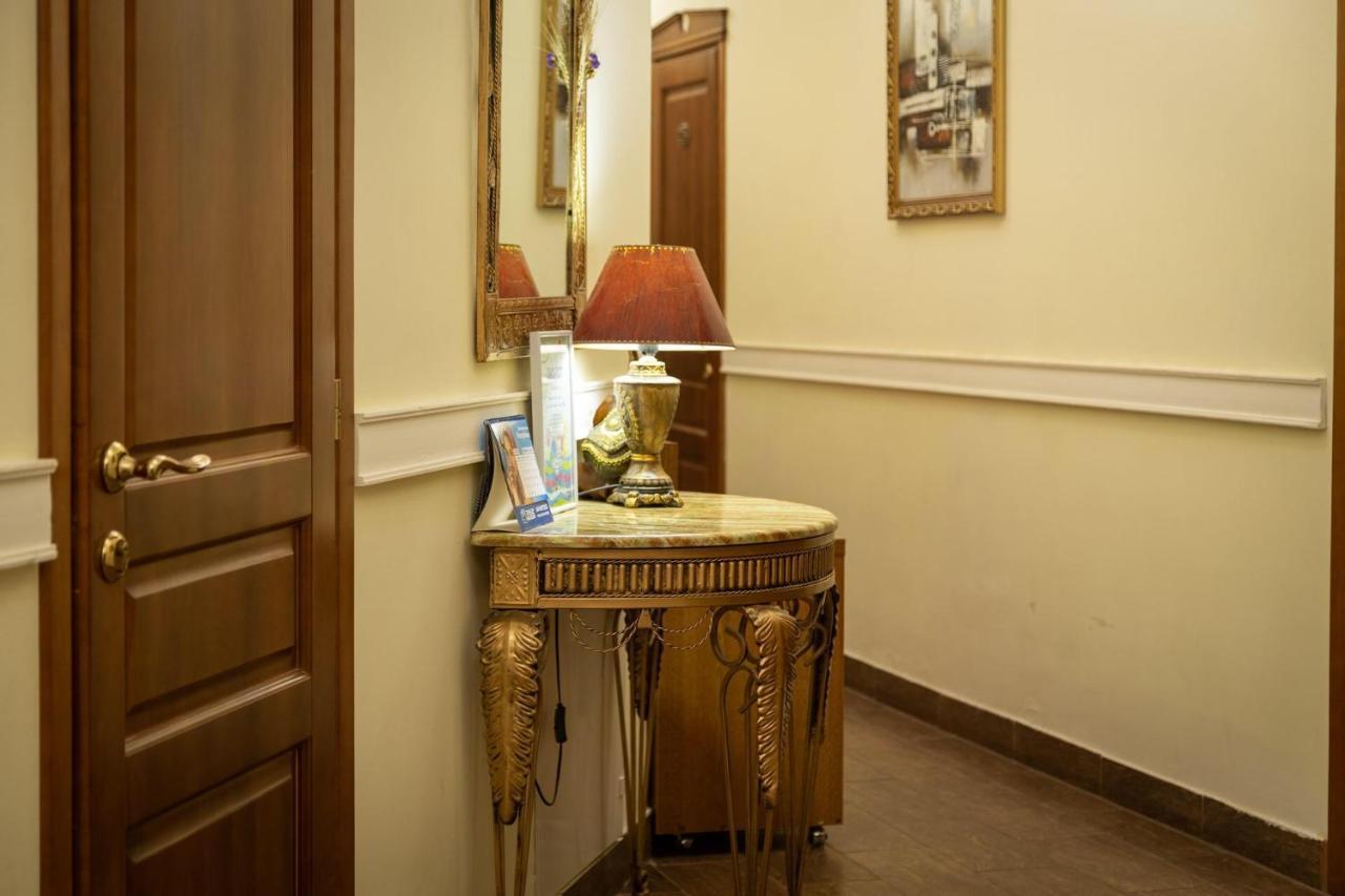 Boomerang Business Hotel Oldenburg Bagian luar foto